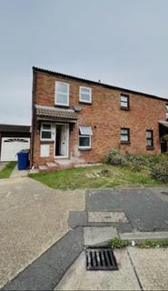 undefined, Thamley, Purfleet, Essex, RM19