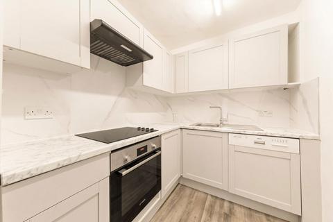 undefined, Tamworth Lane, Mitcham