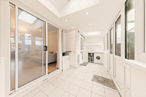 undefined, Tamworth Lane, Mitcham