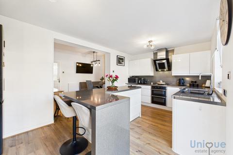 3 bedroom semi-detached house for sale, Bretherton Cottages, Thornton-Cleveleys, FY5
