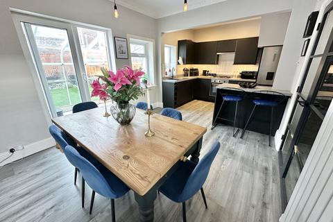 undefined, Portland Road, Blackpool FY1