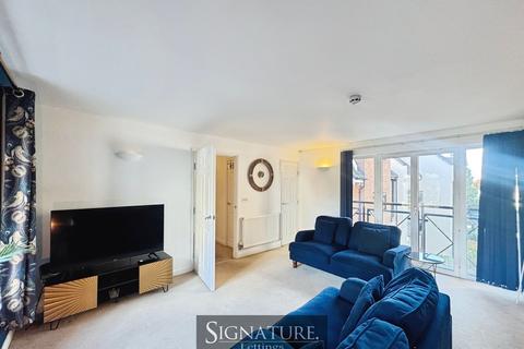 2 bedroom flat to rent, Oadby, Leicester LE2