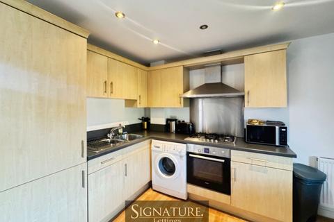 2 bedroom flat to rent, Oadby, Leicester LE2