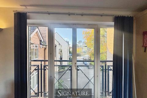 2 bedroom flat to rent, Oadby, Leicester LE2