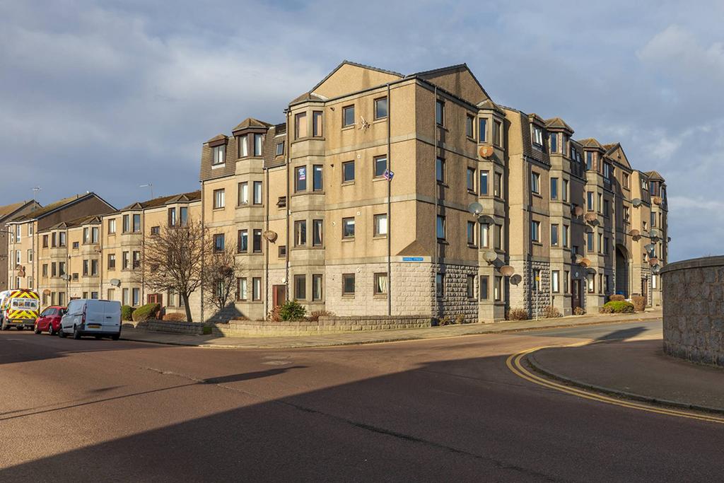 MFL2207297 286.jpg