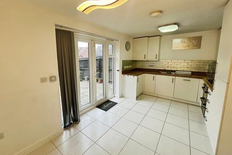 3 bedroom semi-detached house for sale, Hackness Road, Leicester LE5