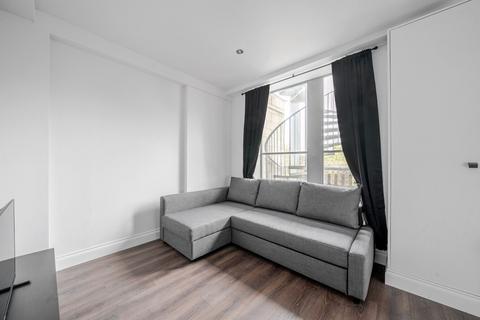 3 bedroom flat for sale, Grosvenor Terrace, London, SE5