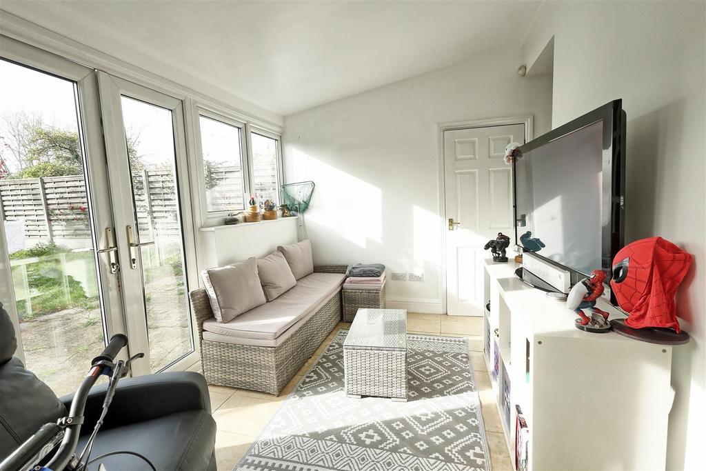 Garden room