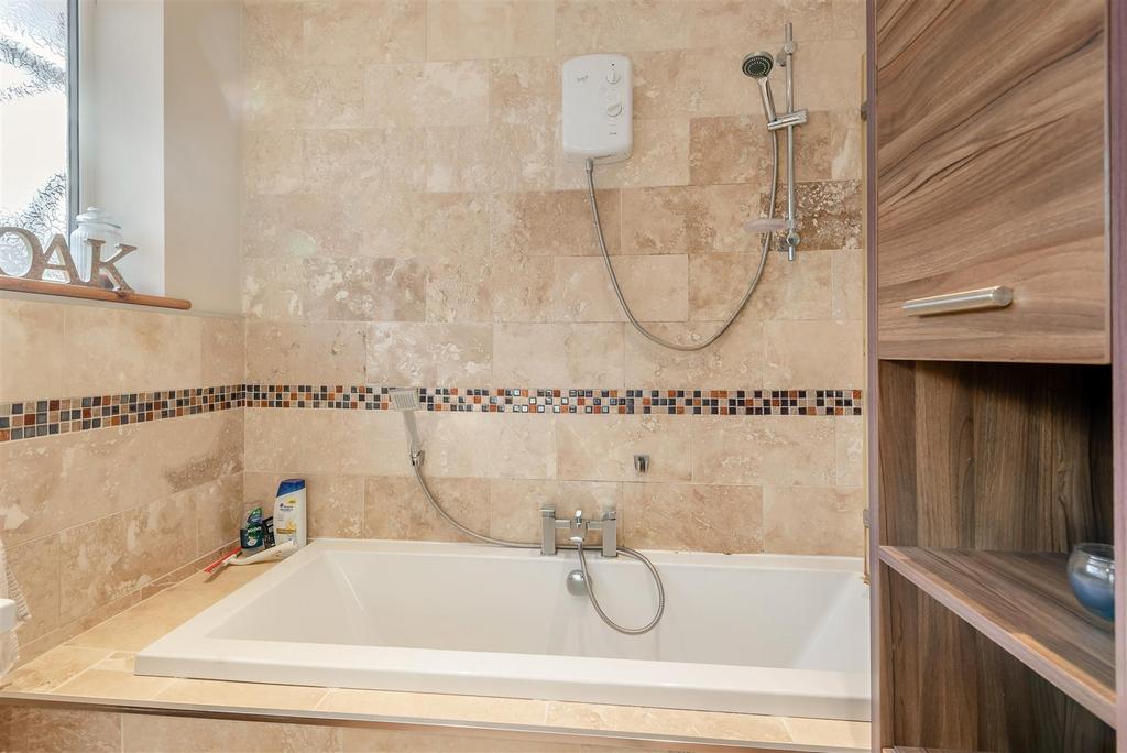 8667453-interior26.jpg