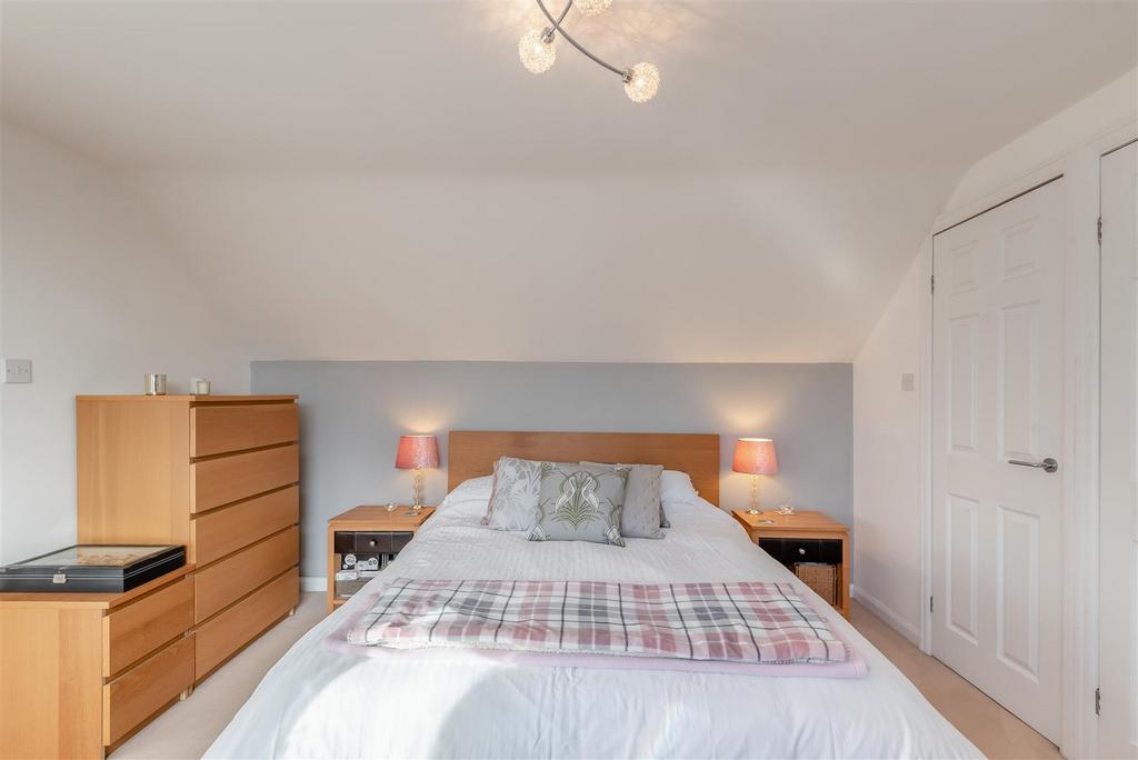 8667453-interior01.jpg