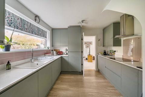 undefined, Troughton Place, Gloucestershire GL20