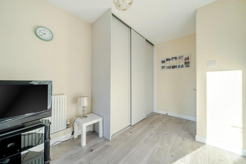 BEDROOM TWO.jpg