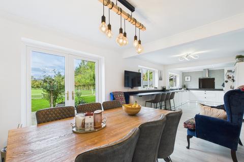 4 bedroom detached house for sale, Back Lane, Driffield YO25
