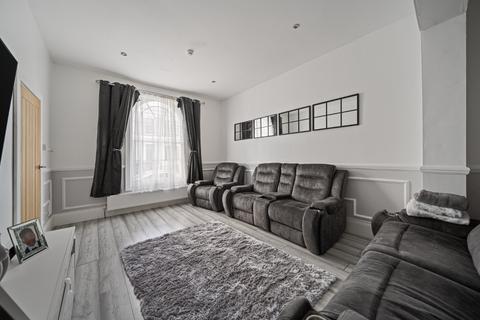 undefined, Gravesend, Kent DA12
