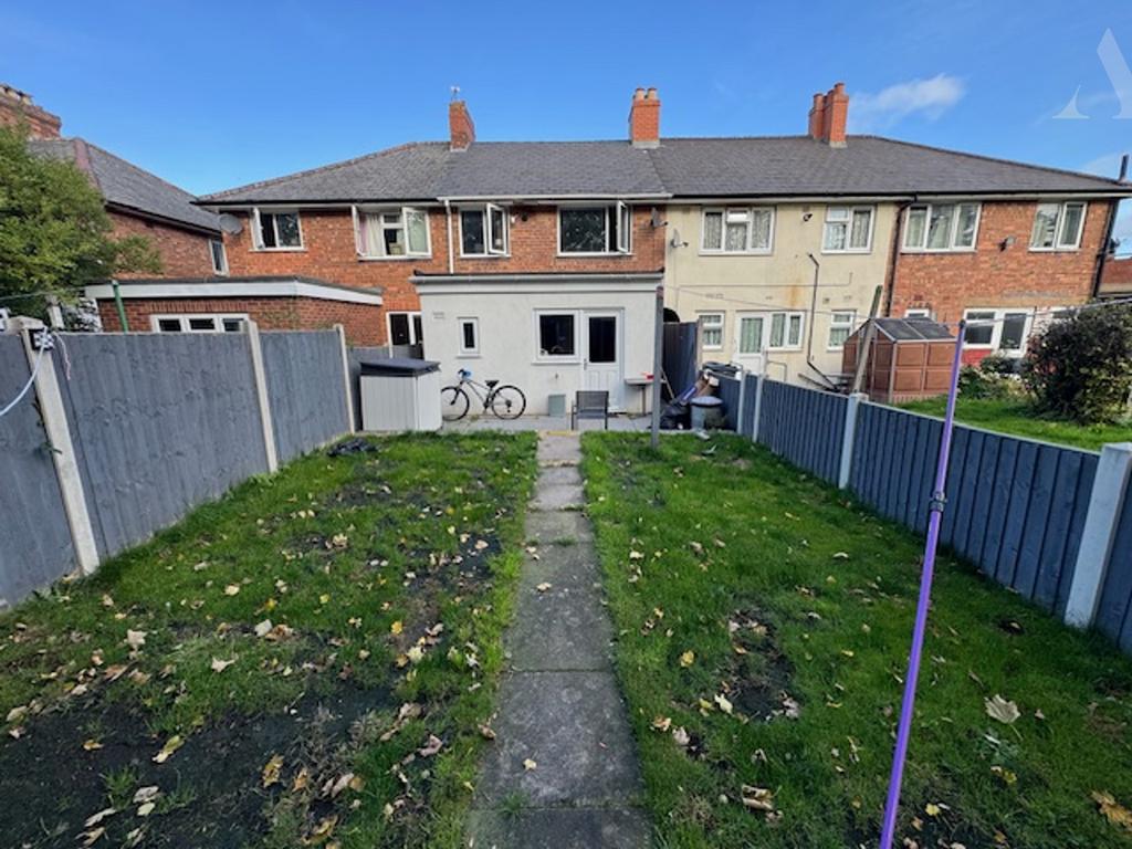 11 Findon Road - Garden x 2.jpeg