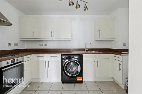 2 bedroom apartment for sale, Parchmore Road, THORNTON HEATH