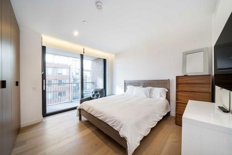 3 bedroom flat for sale, Handyside Street, London N1C