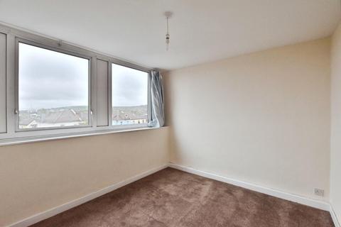 2 bedroom apartment to rent, Church Road, Bishopsworth, Bristol