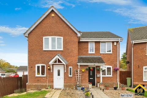 2 bedroom detached house for sale, Oriel Close, Milton Keynes, MK12