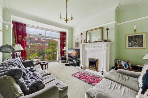4 bedroom semi-detached house for sale, Holywell Avenue, Whitley Bay