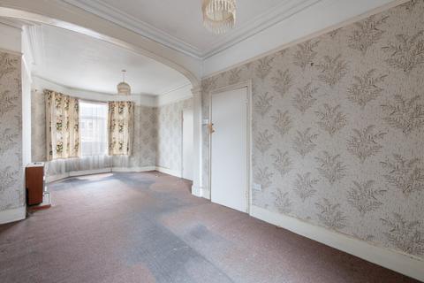 3 bedroom terraced house for sale, Madeira Road, Leytonstone, London, E11 4AG