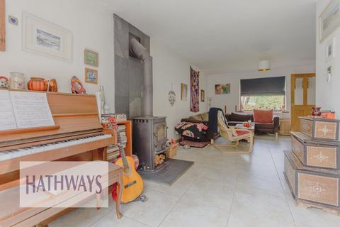undefined, Primrose Court, Ty Canol, NP44