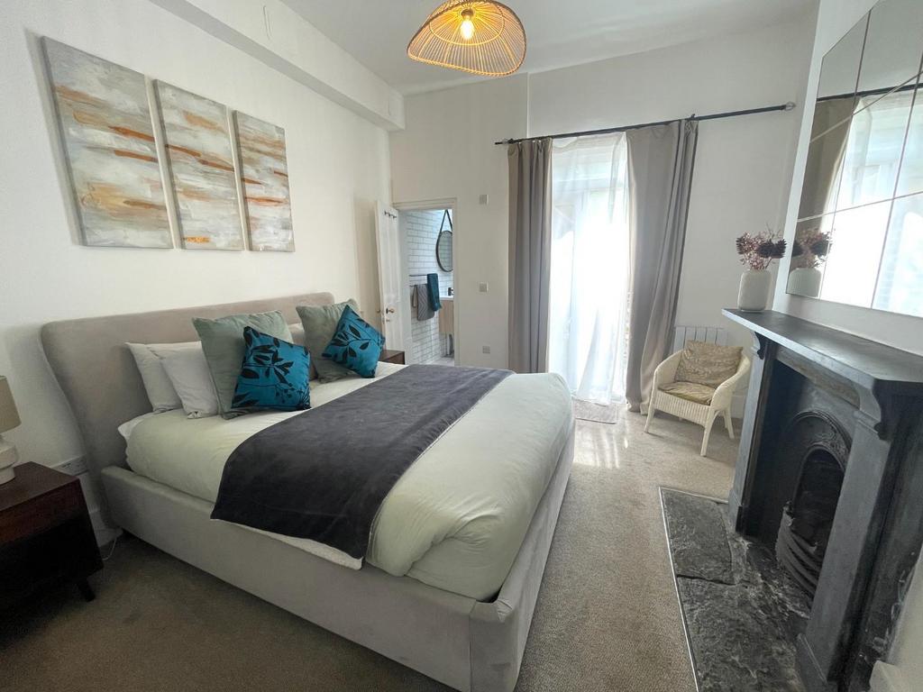 Bedroom One..JPG