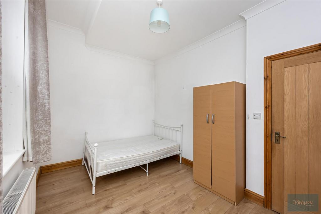 Wellington Road 18 A, Flat 7-004.JPG