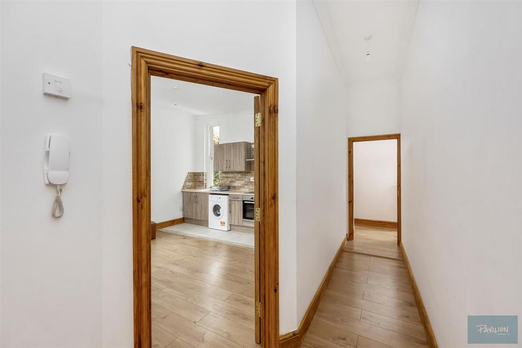 Wellington Road 18 A, Flat 7-015.JPG