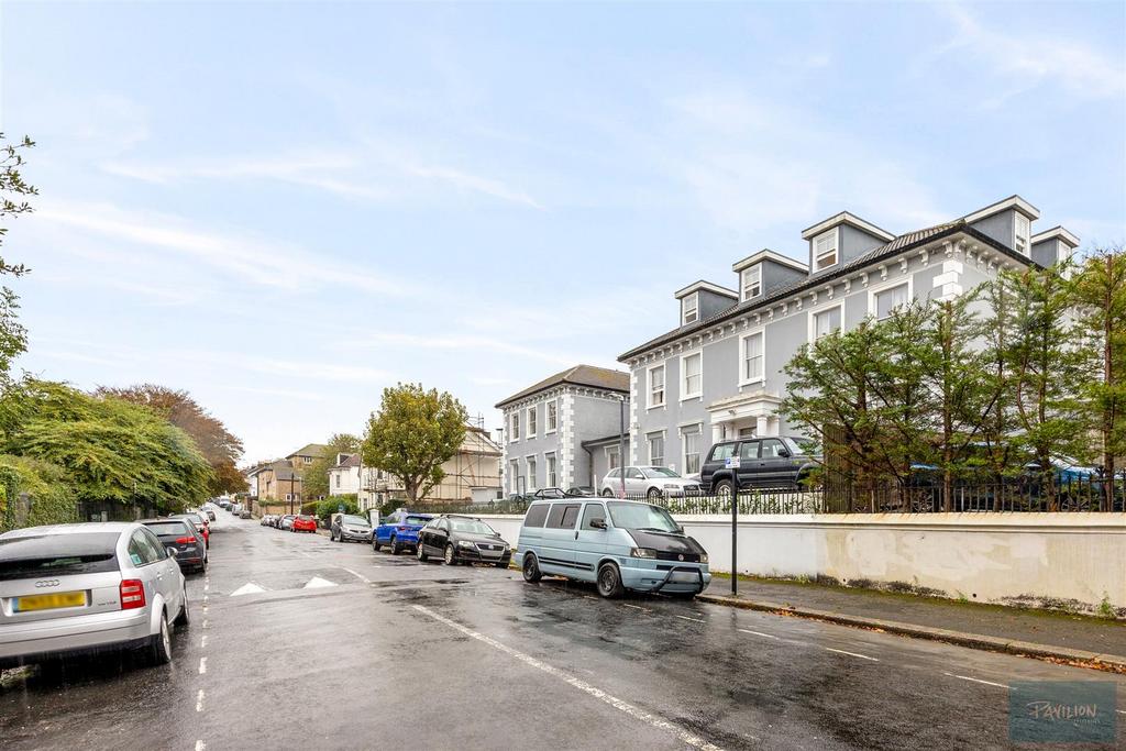 Wellington Road 18 A, Flat 7-019.JPG