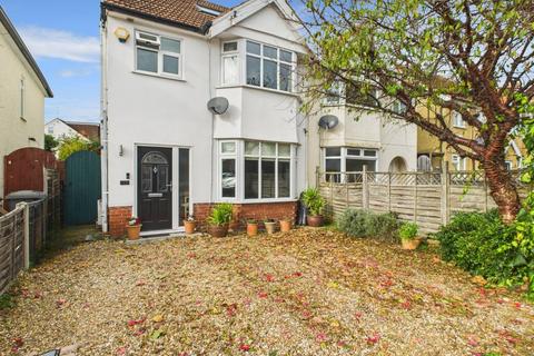 undefined, Vale Road, Windsor, Berkshire, SL4