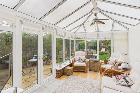 undefined, Vale Road, Windsor, Berkshire, SL4