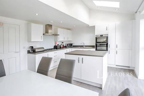 1 bedroom in a house share to rent, St. Johns Close, Peterborough, Cambridgeshire, PE3