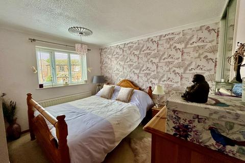 25 Anscomb Way, Woodford Halse, Daventry, NN11 3SR