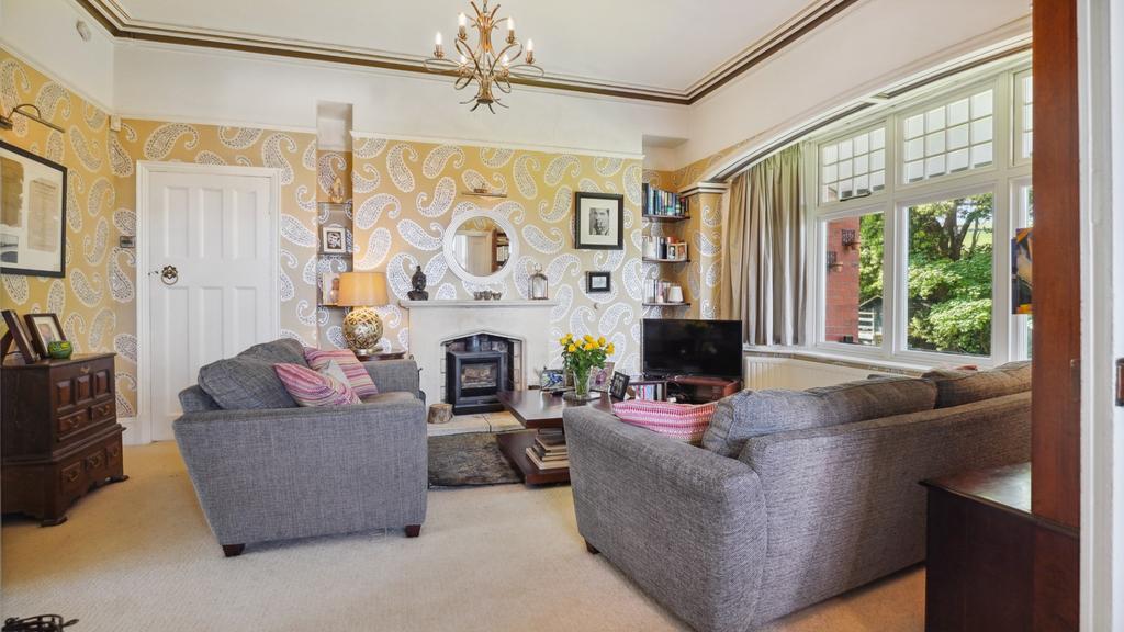 Front Sitting Room