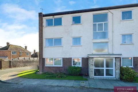 2 bedroom flat for sale, Brandon Court Rhyl LL18 3DG