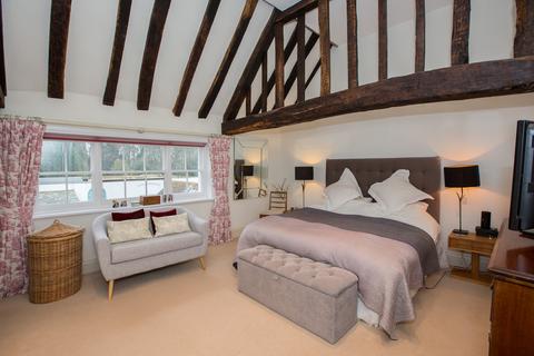 undefined, Lamer Mews, Gustard Wood AL4