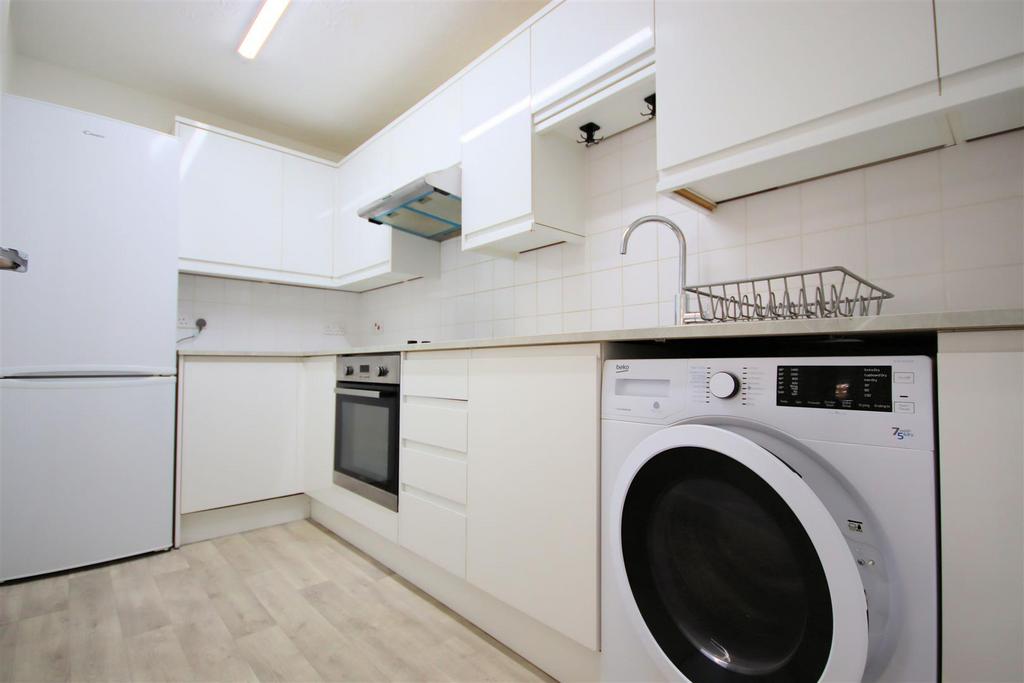 Fitted Kitchen