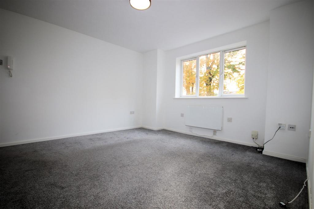 View of Lounge/Diner