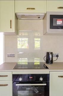 1 bedroom apartment for sale, London W10