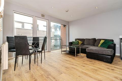 2 bedroom apartment for sale, City Road East, Manchester M15
