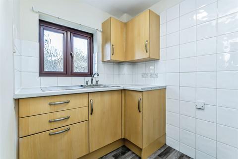 undefined, 5 Autumn Lodge, 1 South Park Hill Road CR2