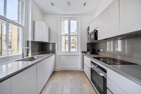 3 bedroom flat to rent, Earls Court Square, Earls Court, London, SW5