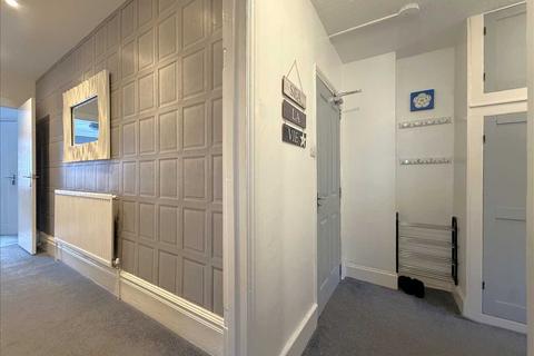 2 bedroom apartment for sale, Rutland Street, Filey