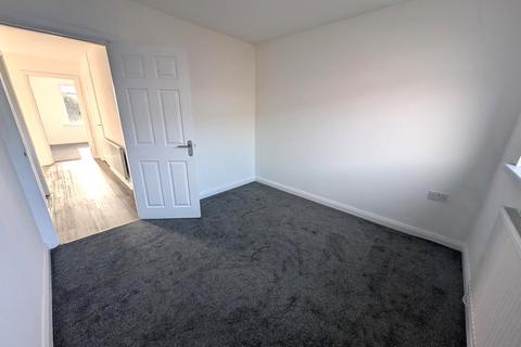 3 bedroom detached bungalow to rent, Carradale. 43 Church Road, Roch. SA62 6BG