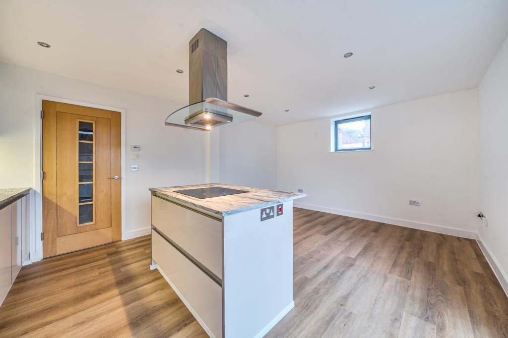 Living/Kitchen