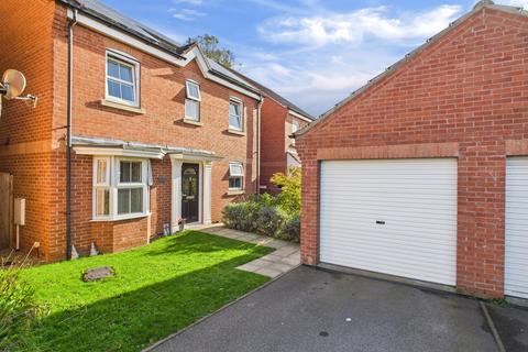 3 bedroom detached house for sale, Woodland Rise, Driffield, YO25