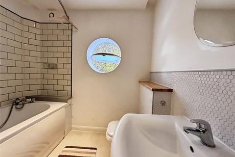 Studio for sale, Avonley Road, London SE14