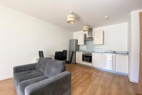 3 bedroom apartment to rent, Irwell Building, Derwent Street, Salford