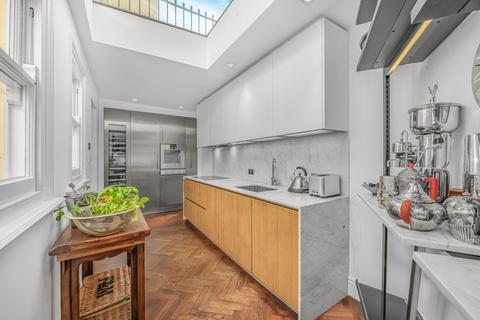 3 bedroom flat for sale, Strathearn Place, Hyde Park, London
